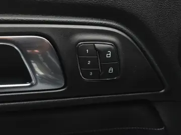 2019 Ford Mustang с пробегом 106 680 км