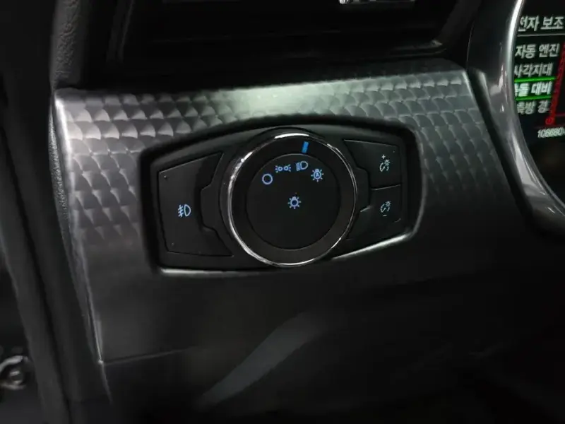 2019 Ford Mustang с пробегом 106 680 км