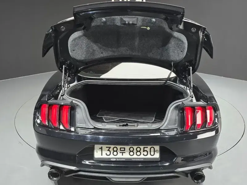 2019 Ford Mustang с пробегом 106 680 км