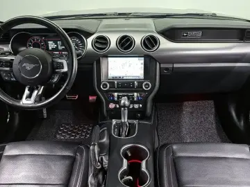 2020 Ford Mustang с пробегом 68 605 км