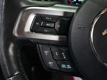 2020 Ford Mustang с пробегом 68 605 км