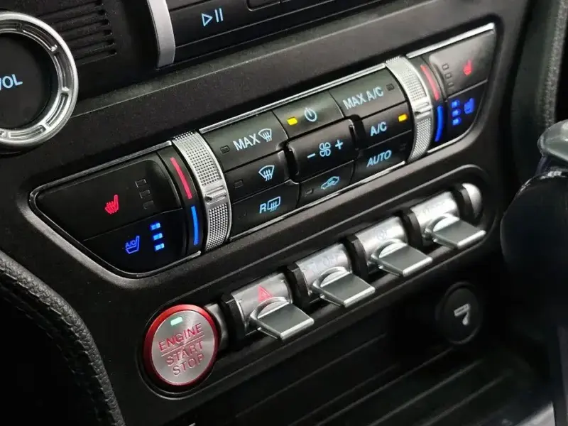 2020 Ford Mustang с пробегом 68 605 км