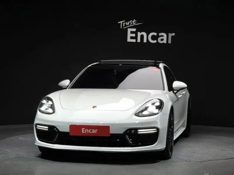 2020 Porsche Panamera с пробегом 53 518 км