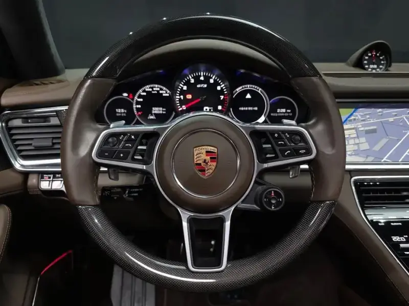 2020 Porsche Panamera с пробегом 53 518 км