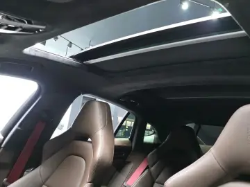 2020 Porsche Panamera с пробегом 53 518 км