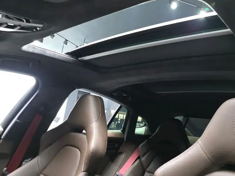 2020 Porsche Panamera с пробегом 53 518 км