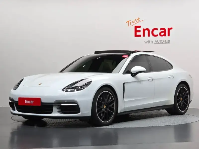 2018 Porsche Panamera с пробегом 27 239 км