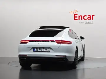 2018 Porsche Panamera с пробегом 27 239 км