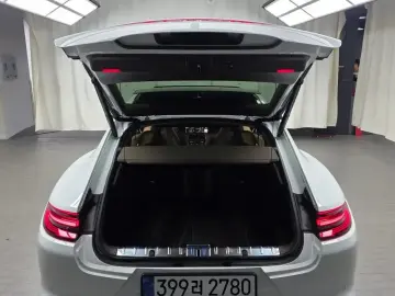 2018 Porsche Panamera с пробегом 27 239 км