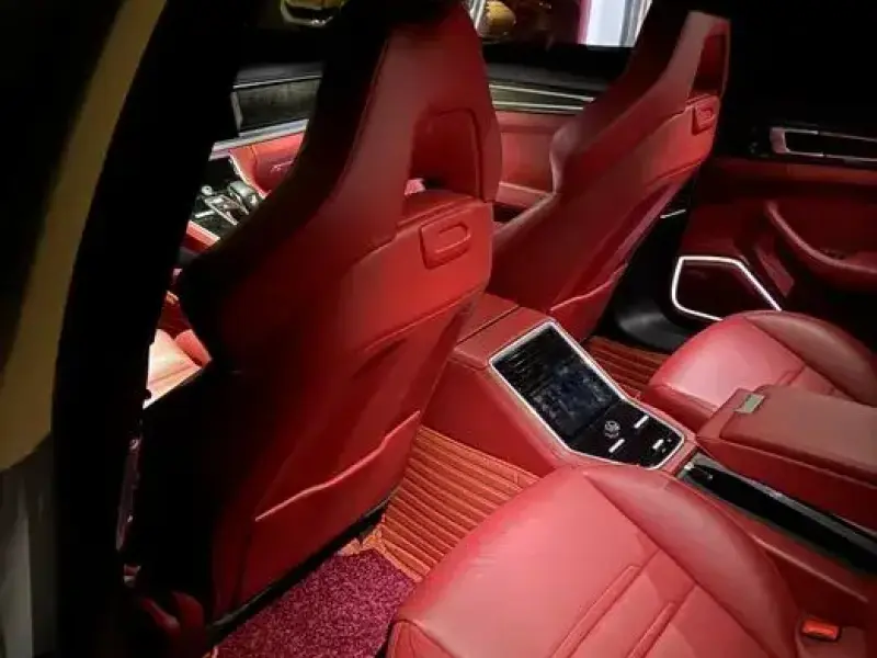 2019 Porsche Panamera с пробегом 55 000 км