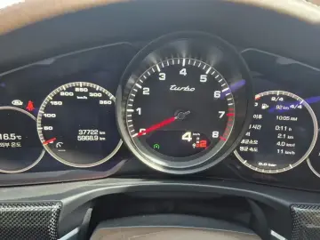 2020 Porsche Panamera с пробегом 37 722 км