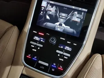 2020 Porsche Panamera с пробегом 37 722 км