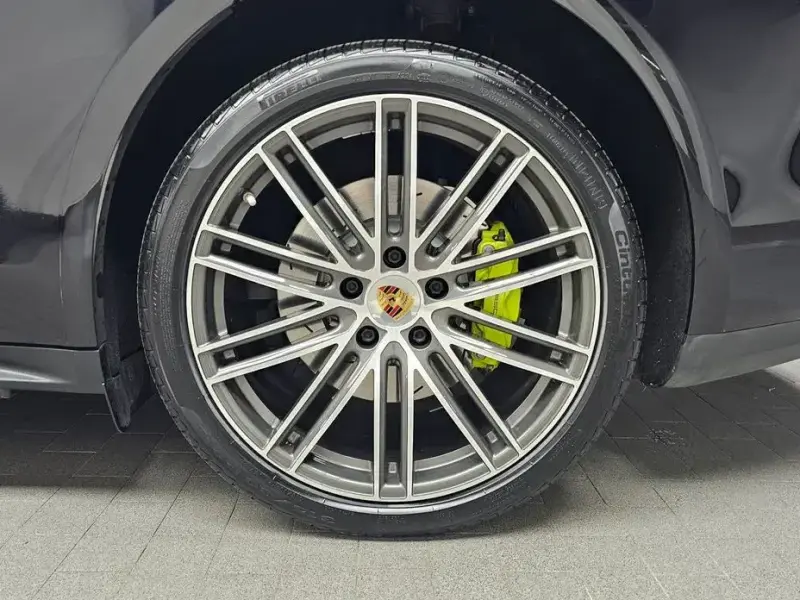 2020 Porsche Panamera с пробегом 56 836 км
