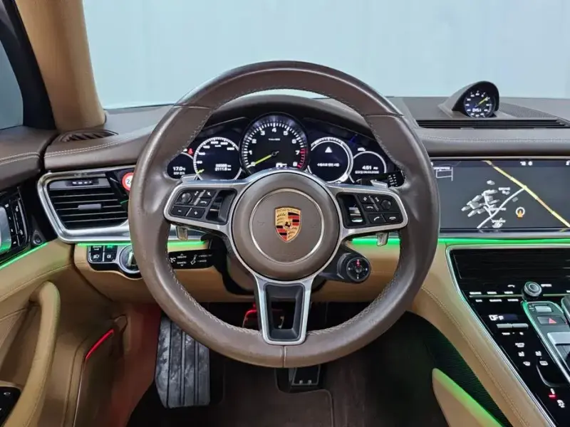 2018 Porsche Panamera с пробегом 59 589 км