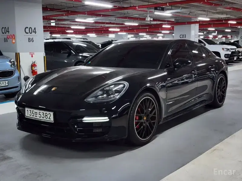 2020 Porsche Panamera с пробегом 37 357 км
