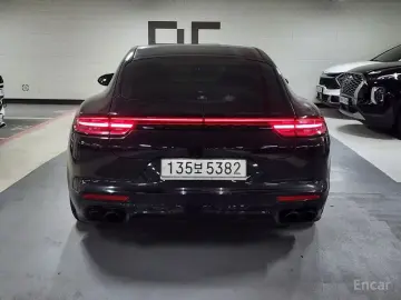 2020 Porsche Panamera с пробегом 37 357 км
