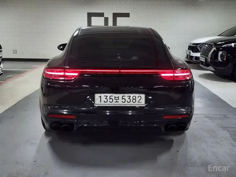 2020 Porsche Panamera с пробегом 37 357 км