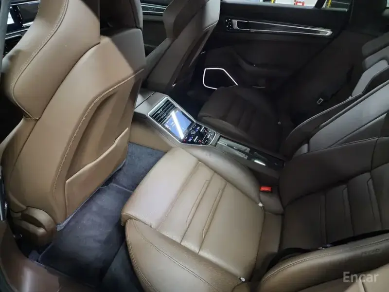 2020 Porsche Panamera с пробегом 37 357 км