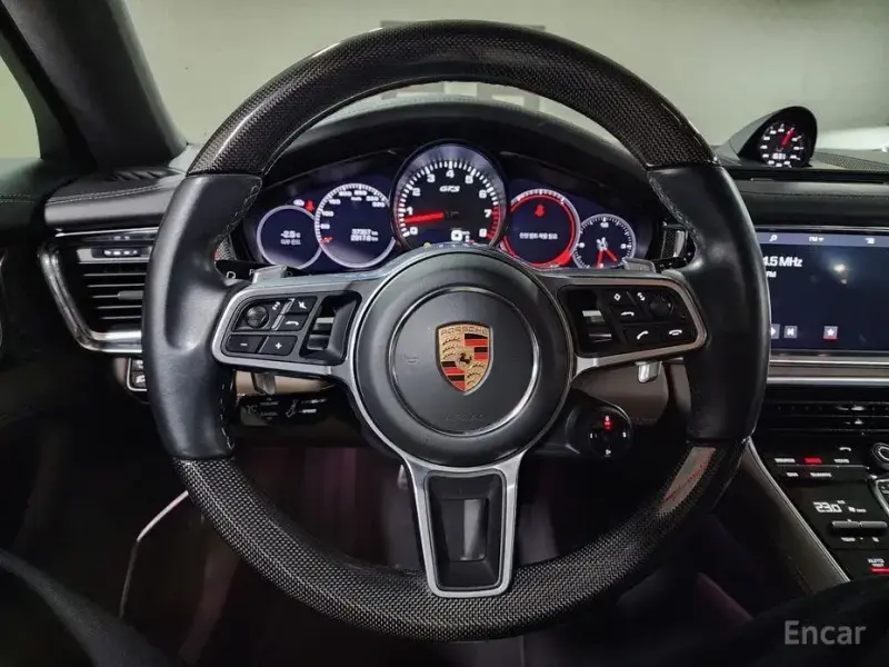 2020 Porsche Panamera с пробегом 37 357 км