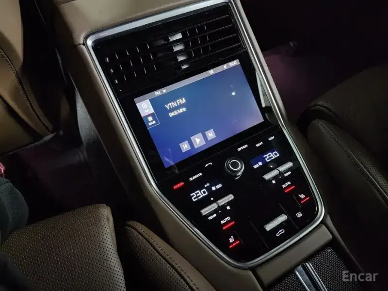 2020 Porsche Panamera с пробегом 37 357 км