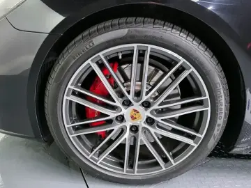 2020 Porsche Panamera с пробегом 39 388 км