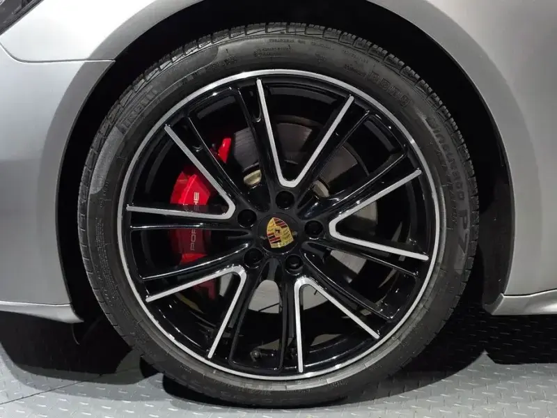 2019 Porsche Panamera с пробегом 35 929 км