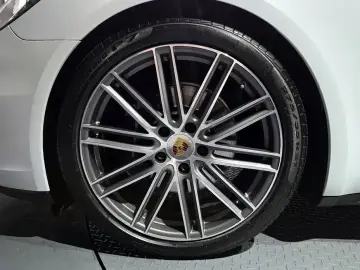 2020 Porsche Panamera с пробегом 49 779 км