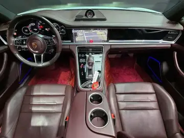 2020 Porsche Panamera с пробегом 49 779 км