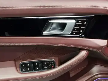 2020 Porsche Panamera с пробегом 49 779 км