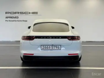 2020 Porsche Panamera с пробегом 49 500 км