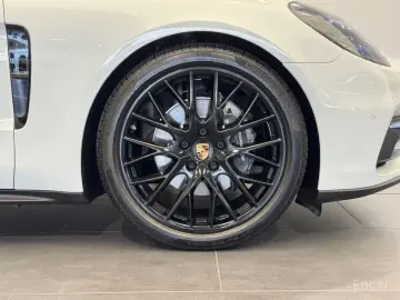 2020 Porsche Panamera с пробегом 49 500 км