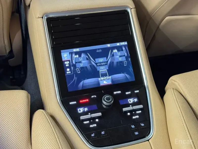 2020 Porsche Panamera с пробегом 49 500 км