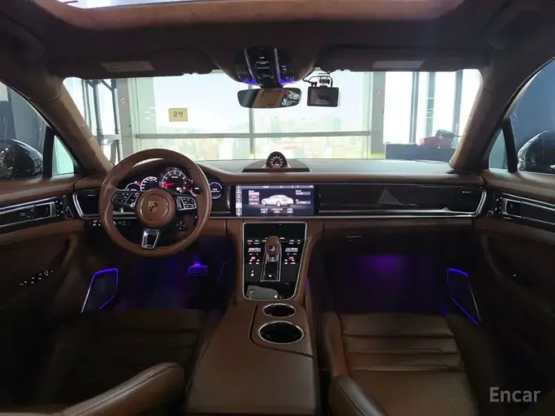 2019 Porsche Panamera с пробегом 55 000 км