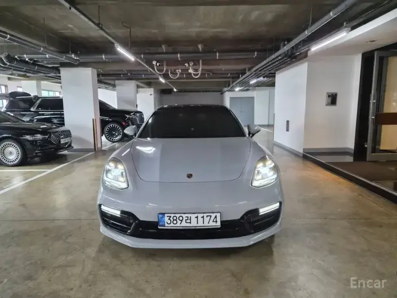 2020 Porsche Panamera с пробегом 39 781 км