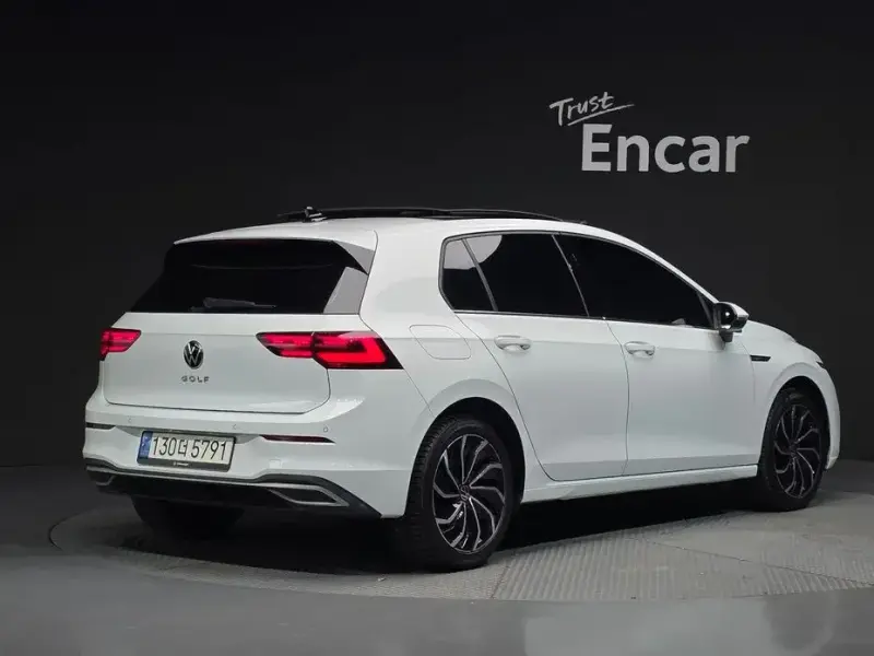 2022 Volkswagen Golf с пробегом 54 768 км