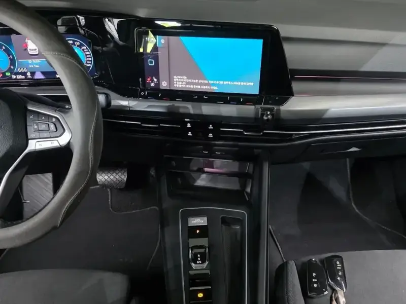 2022 Volkswagen Golf с пробегом 54 768 км