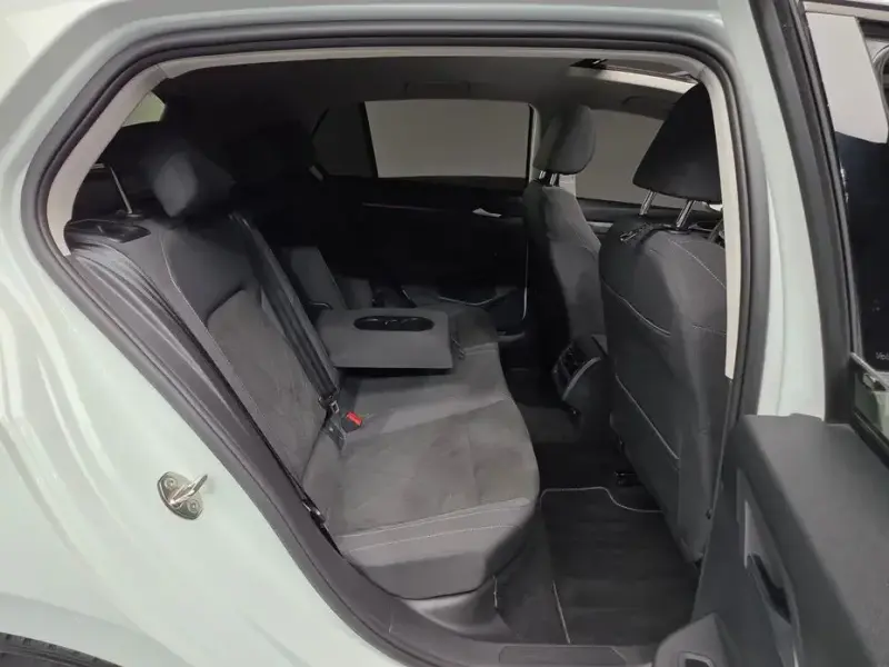 2022 Volkswagen Golf с пробегом 54 768 км