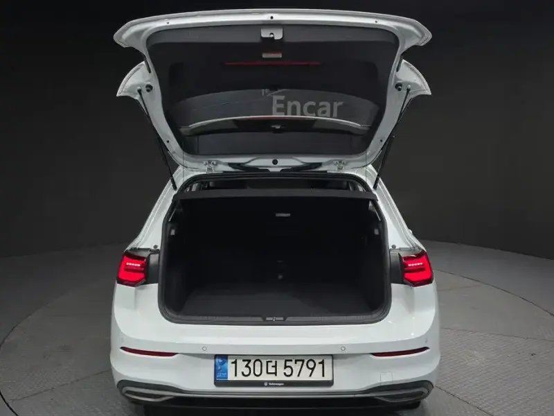 2022 Volkswagen Golf с пробегом 54 768 км