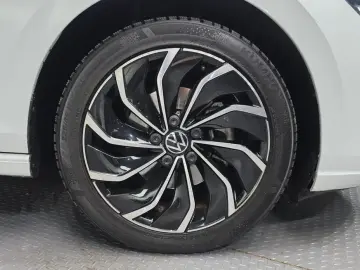 2022 Volkswagen Golf с пробегом 54 768 км