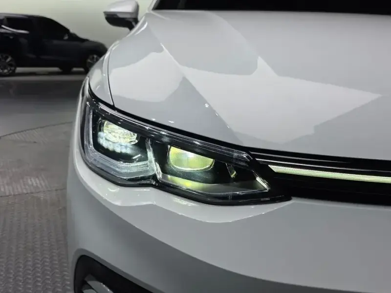 2022 Volkswagen Golf с пробегом 54 768 км