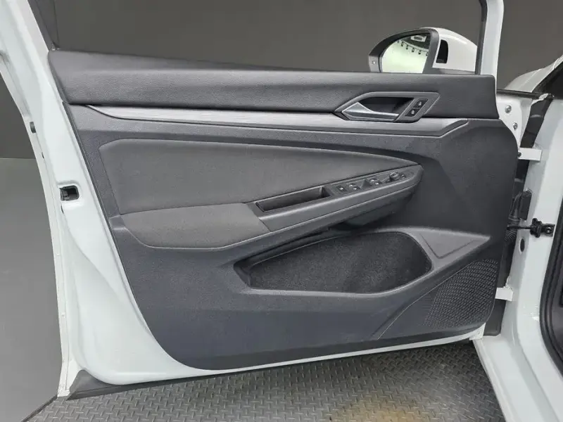 2022 Volkswagen Golf с пробегом 54 768 км