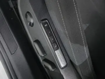 2022 Volkswagen Golf с пробегом 54 768 км