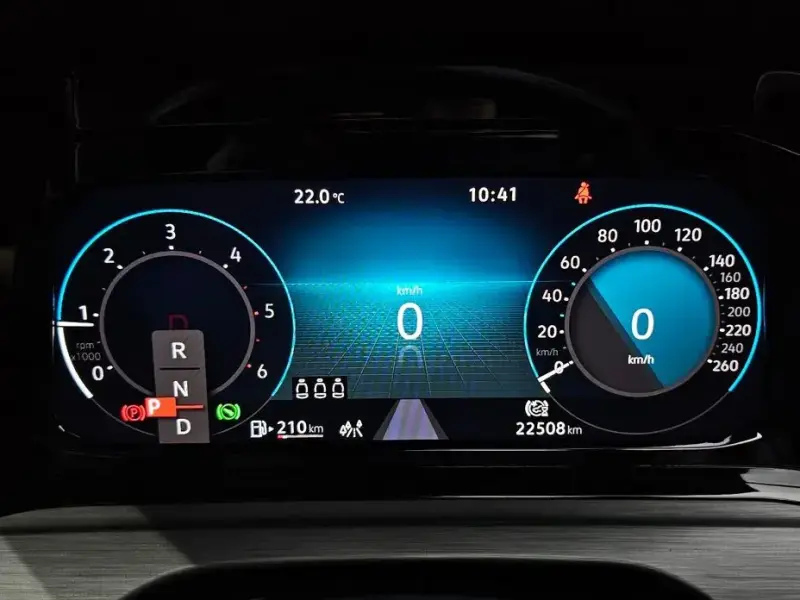 2022 Volkswagen Golf с пробегом 22 508 км