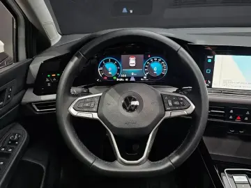 2022 Volkswagen Golf с пробегом 22 508 км