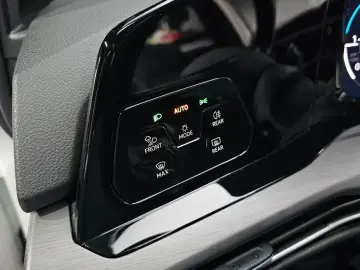 2022 Volkswagen Golf с пробегом 22 508 км