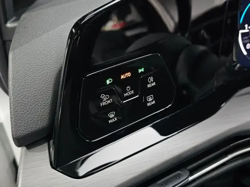 2022 Volkswagen Golf с пробегом 22 508 км