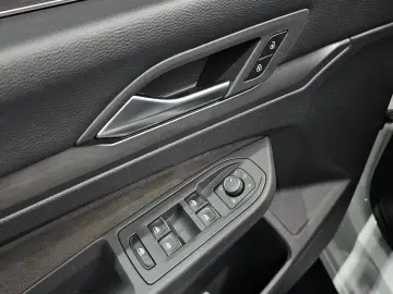 2022 Volkswagen Golf с пробегом 22 508 км