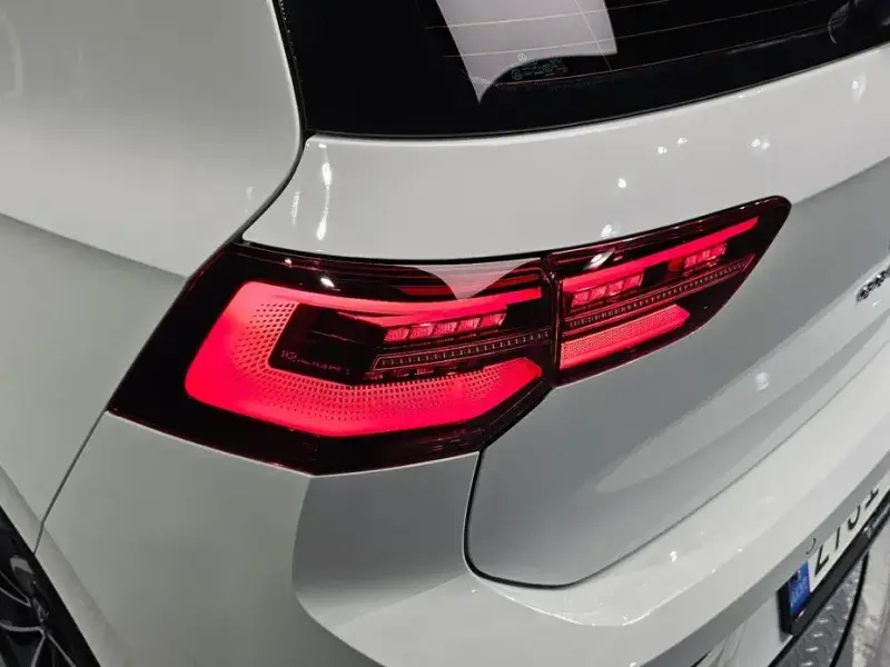 2022 Volkswagen Golf с пробегом 22 508 км