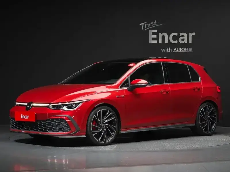 2024 Volkswagen Golf с пробегом 24 781 км