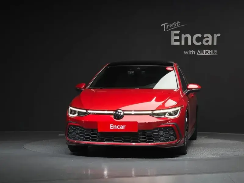2024 Volkswagen Golf с пробегом 24 781 км